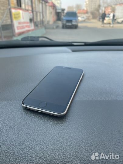iPhone 6, 32 ГБ
