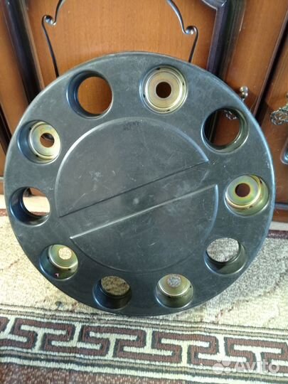 Колпаки на грузовик 22.5