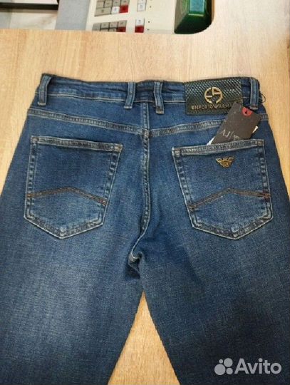 Джинсы Emporio Armani