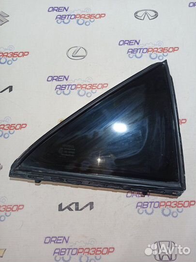 Форточка двери задняя правая Toyota Camry 55 2.5