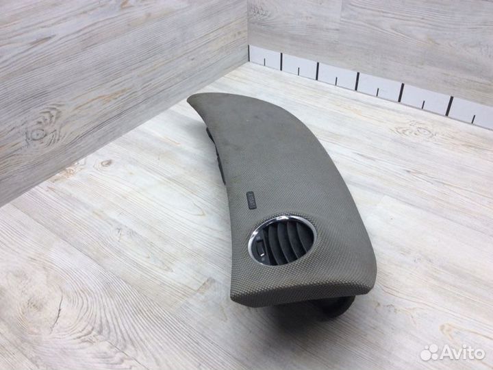 Накладка декоративная правая Chevrolet Cruze седан