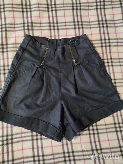 Женские вещи