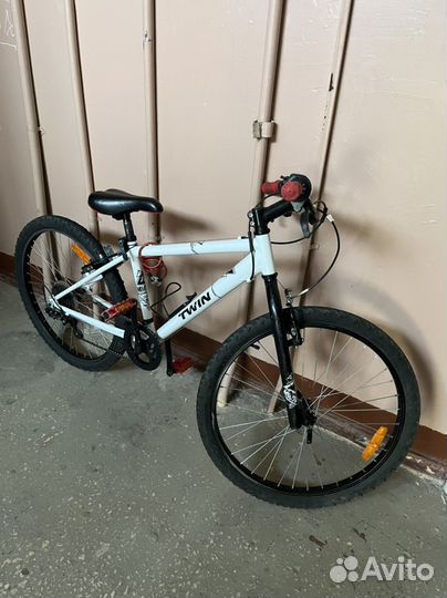 Подростоквый велосипед BTwin Rockrider300