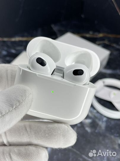 Беспроводные наушники AirPods 3 новые 2024