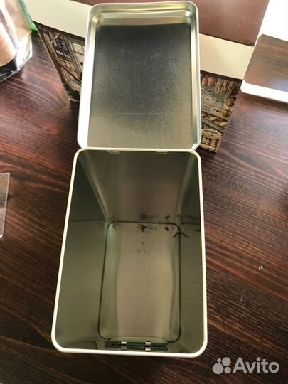 Банка для чая бежевая с окошком