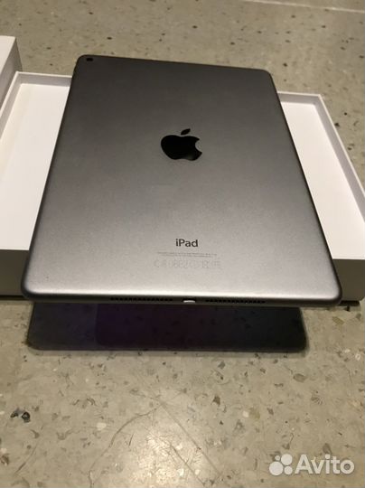 iPad Air 2, 16 GB, grey, WI-FI