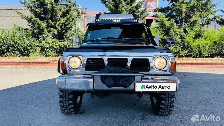 Nissan Safari 4.2 МТ, 1991, 297 500 км