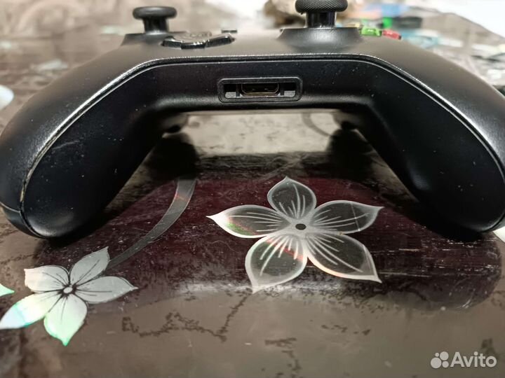 Геймпад Xbox One