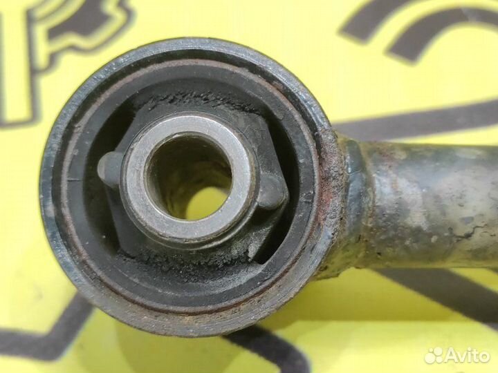 Рычаг продольный задний левый Toyota Camry ACV30