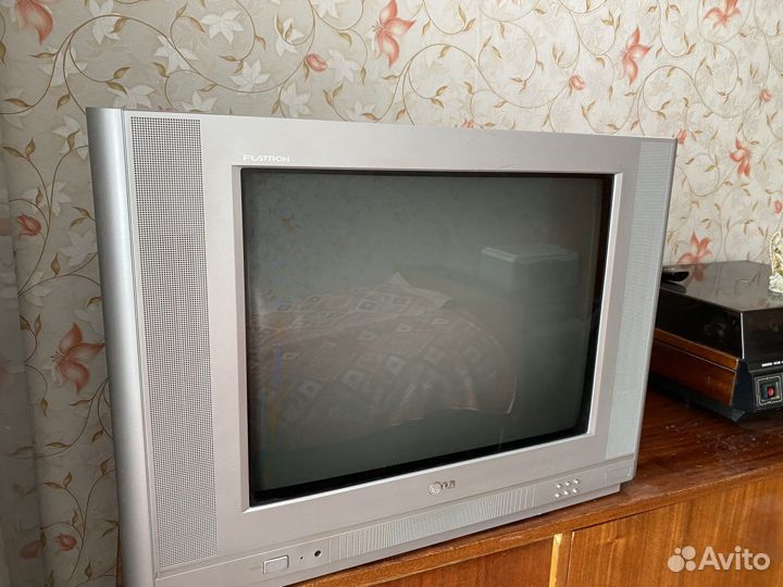 Телевизор