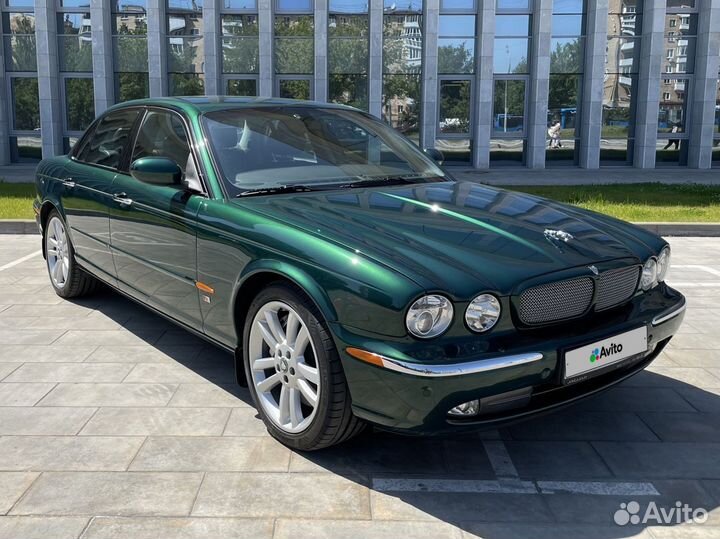 Jaguar XJR 4.2 AT, 2003, 52 775 км