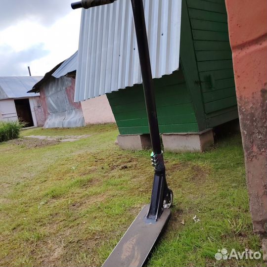 Самокат трюковой