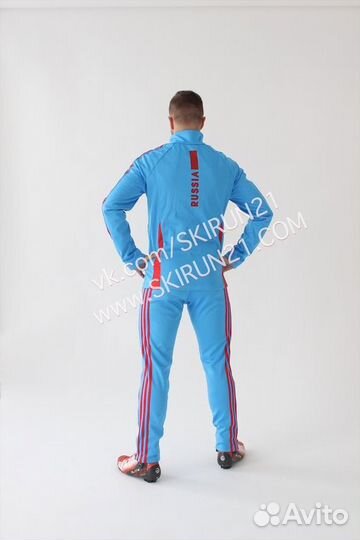 Разминочный костюм