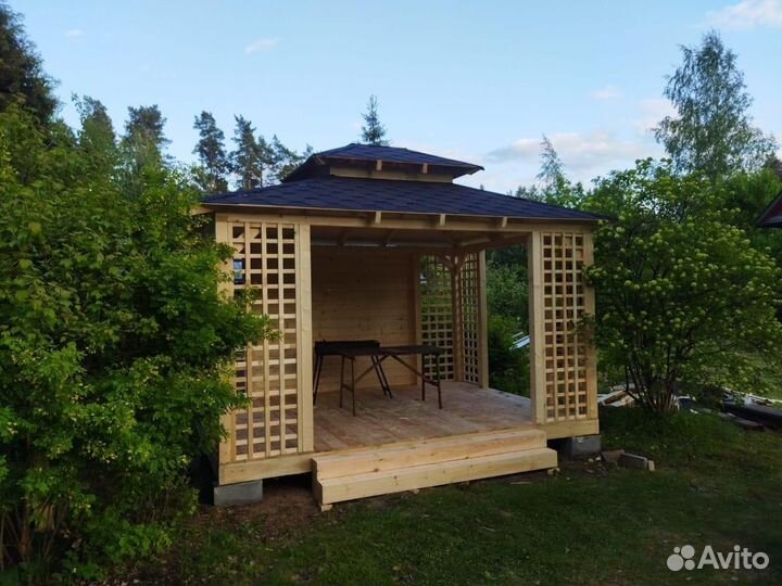 Беседка из дерева