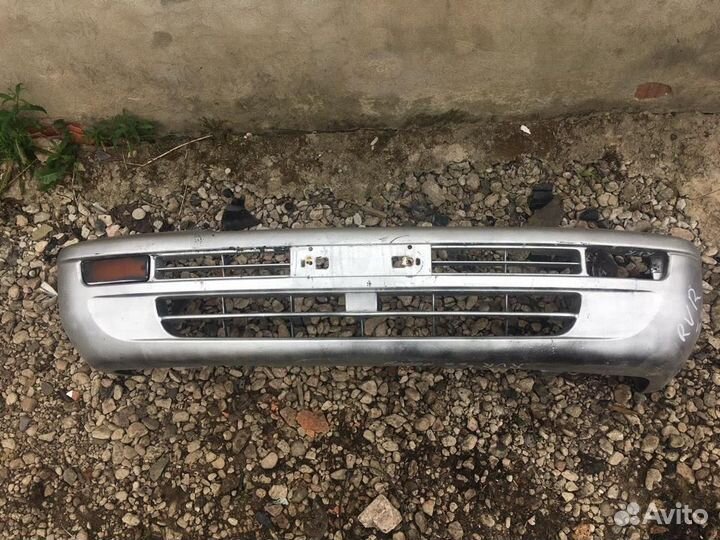 Бампер передний Митсубиси рвр Н23В