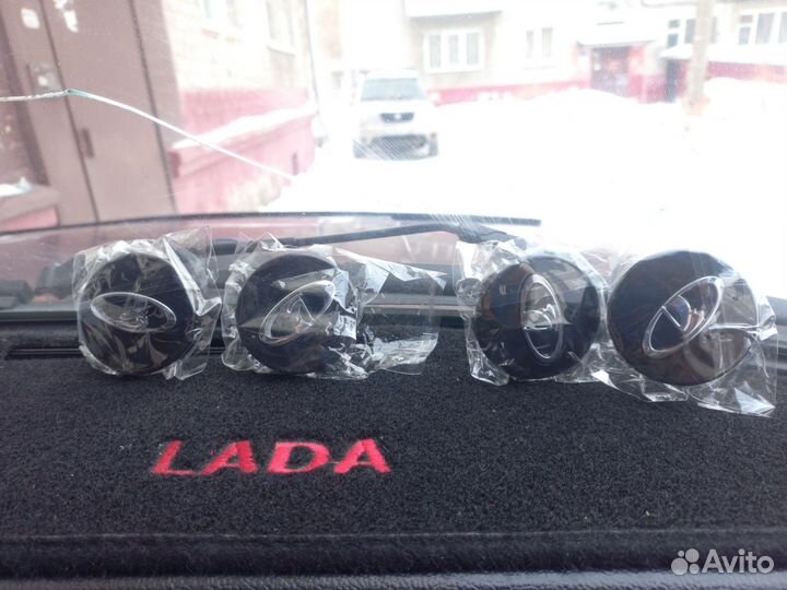 Колпаки на колеса r 16