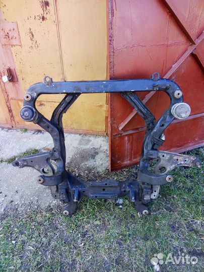 Подрамник опель вектра б