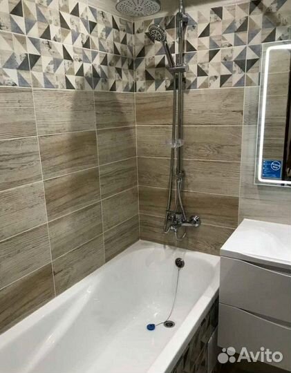 Плиточник. Ремонт ванной комнаты