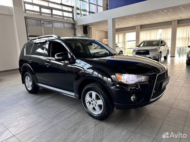 Mitsubishi Outlander 2.0 CVT, 2011, 130 000 км
