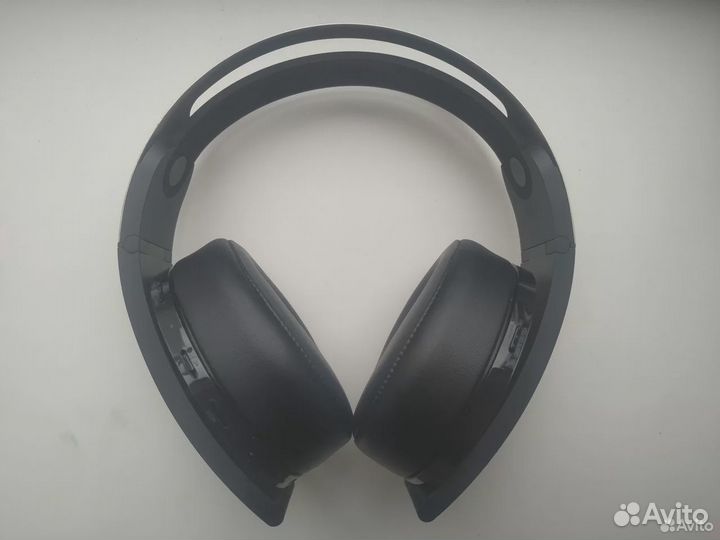 Б у Игровая гарнитура Сони Платинум 7.1 для PS4