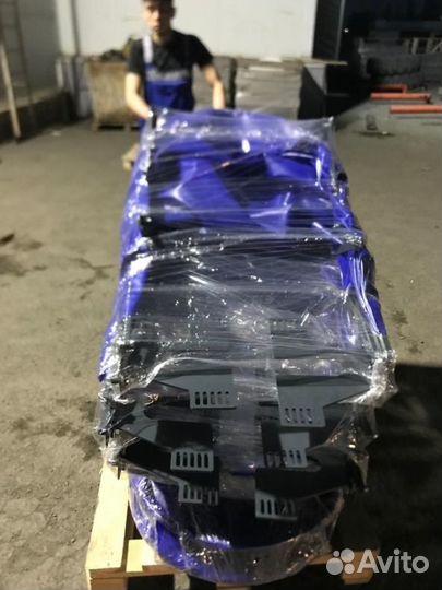 Универсальный капюшон верхнего поста кму