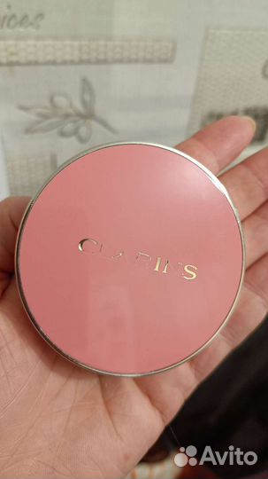 Clarins румяна