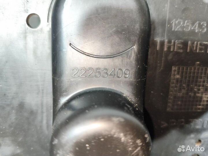 Крышка блока предохранителей Volvo FH