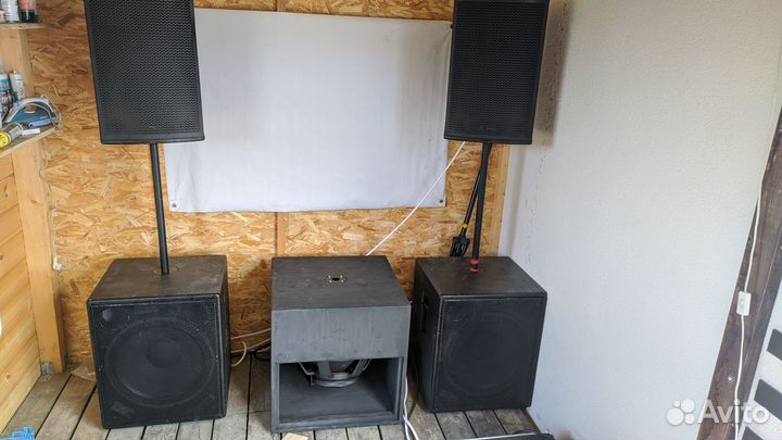 Комплект звукового оборудования