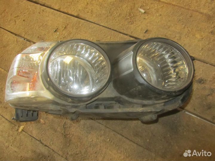Фара правая Aveo (T300) 2011) 96831062