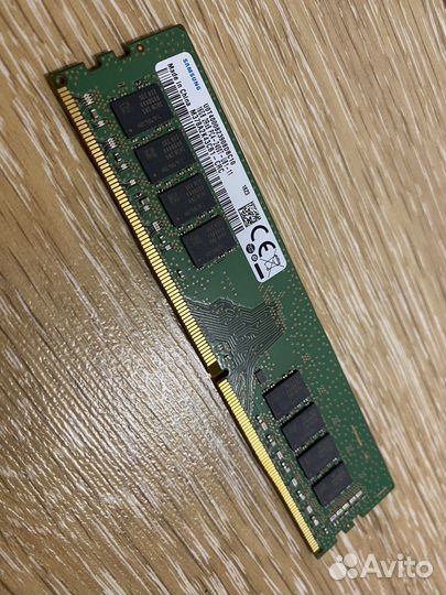 Оперативная память Samsung DDR4 16gb 2400