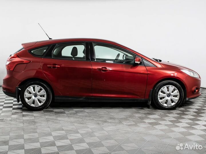 Ford Focus 1.6 МТ, 2013, 180 100 км