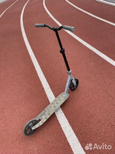 Самокат двухколесный
