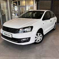 Volkswagen Polo 1.6 MT, 2018, 300 000 км, с пробегом, цена 670 000 руб.