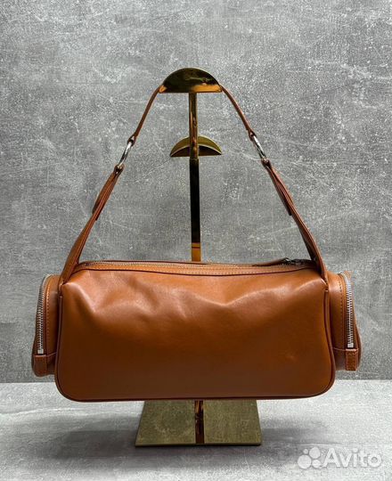 Коричневая сумка с ручкой натуральная кожа MIU MIU