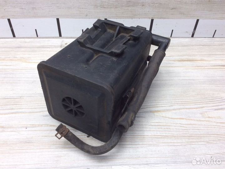 Абсорбер (фильтр угольный) Mitsubishi Lancer 9 CS