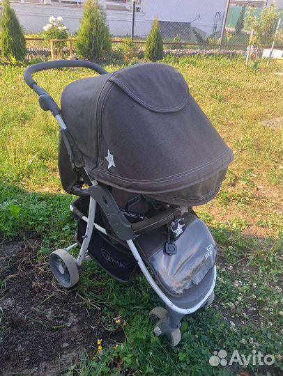 Прогулочная коляска kira