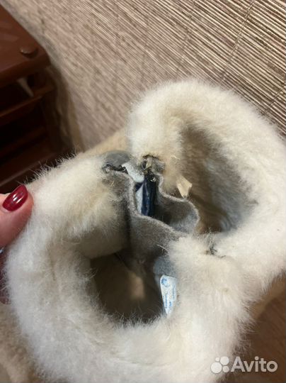 Продам валенки котофей 24р