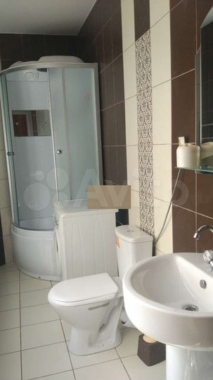 Комната 38 м², 1/2 эт.