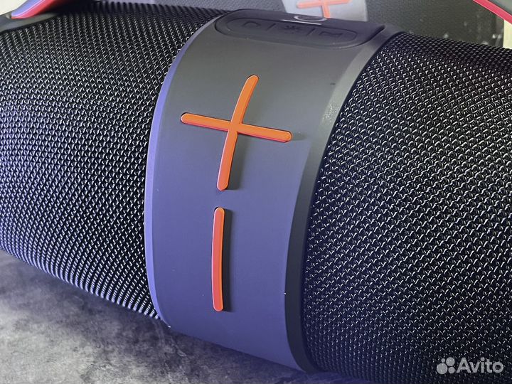 Колонка JBL Hopestar