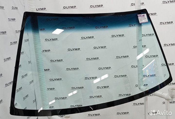 Стекло лобовое переднее Mazda 323 BF 1985-1994