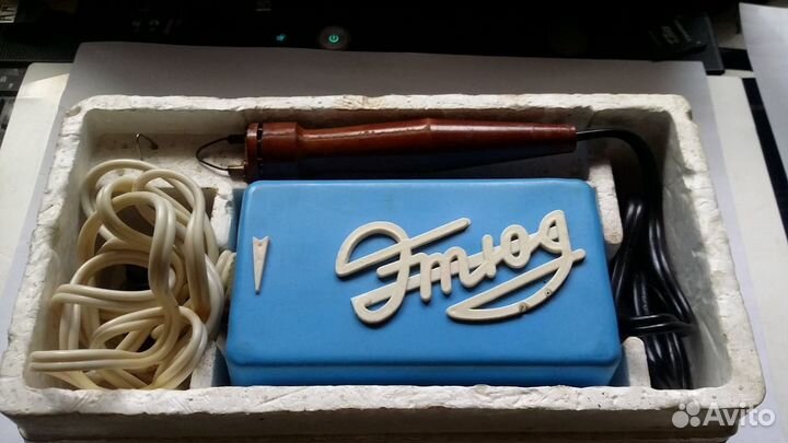 Игрушка электровыжигатель по дереву