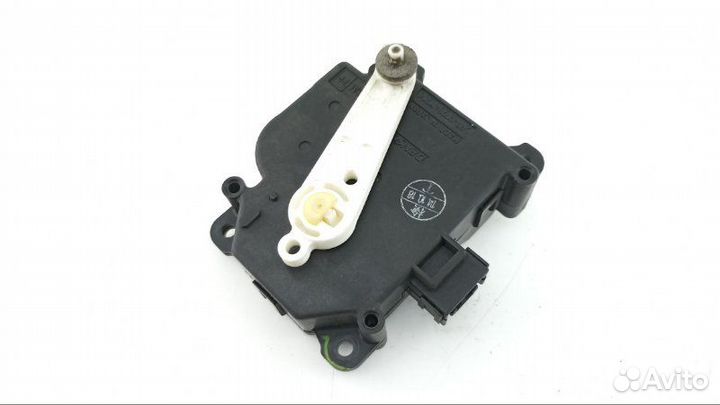 Сервопривод заслонок печки Toyota Crown Majesta