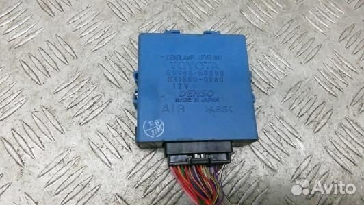 Блок управления светом lexus LS 3 (1NI12X701)