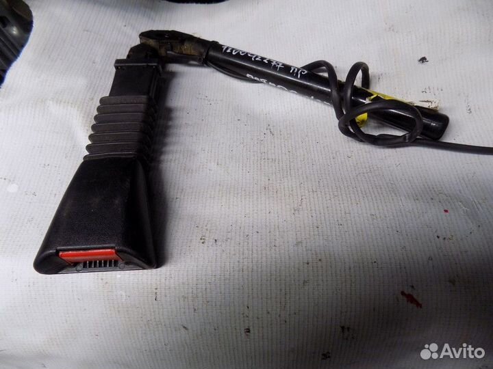 Ответная часть ремня безопасности Astra G 1998-200