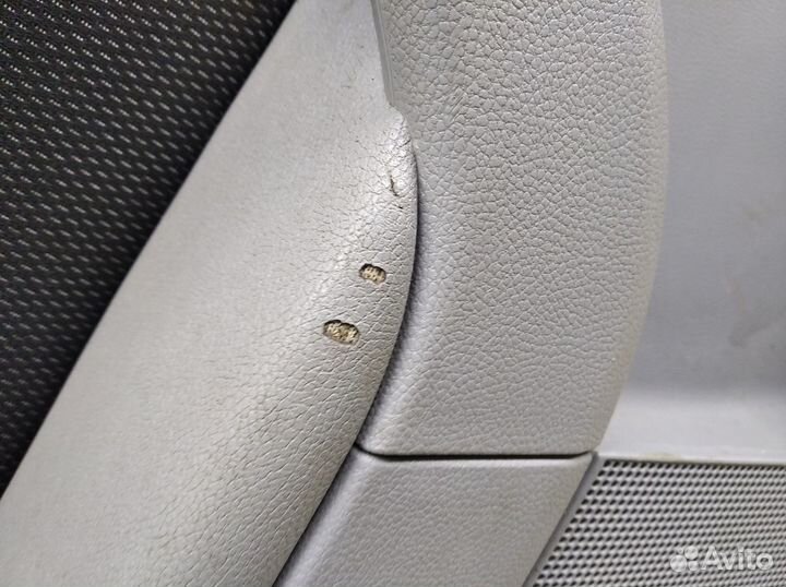 Обшивка двери задней левой Yeti 2009