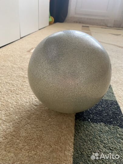 Мяч гимнастический 16