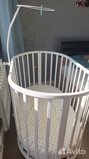 Детская кроватка для новорожденных