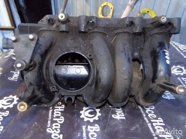 Коллектор впускной Renault Logan