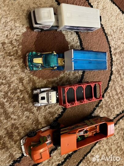 Hot wheels машинки