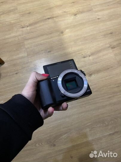 Sony a5000 + обьектив 35 1.4